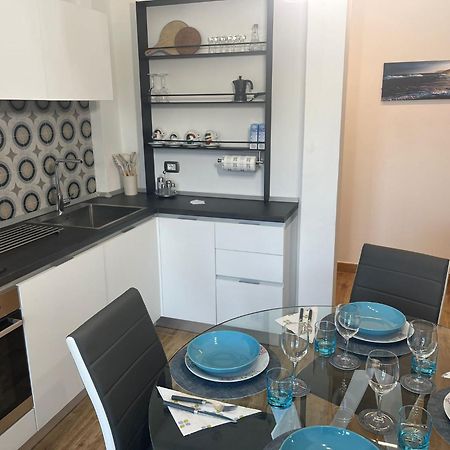 Lombardo'S Family - Free Private Parking 700M From The Station! Appartement La Spezia Buitenkant foto